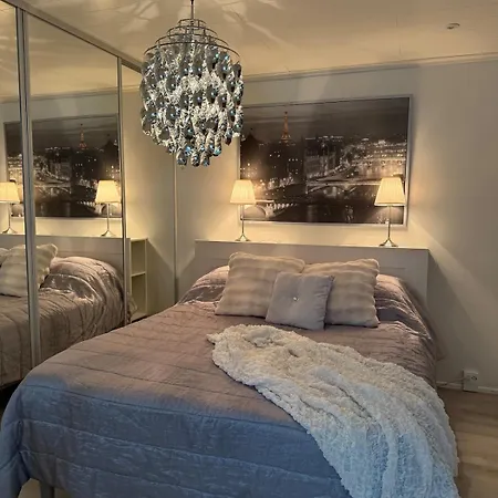 Arctic Riverside Appartement *