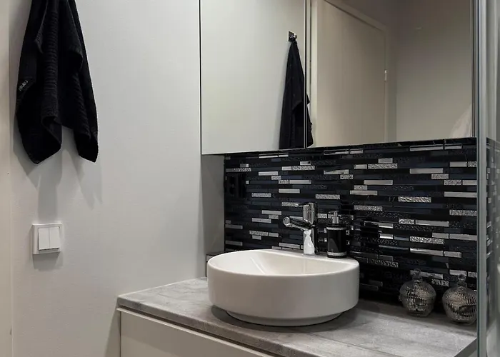 Arctic Riverside Appartement *